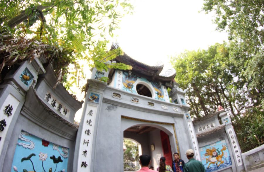 hanoi/ngoc son tample.jpg